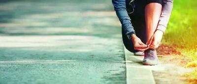 初学跑步健身怎样开始?掌握装备与计划让运动更轻松