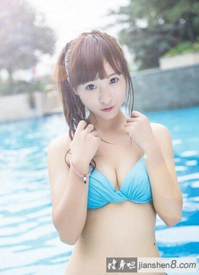 如何拍出好看的泳装健身女生写真?