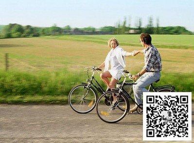 男性骑自行车时如何选择车座：不当车座可能伤害生殖系统
